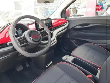 Photo 14 Fiat 500  e 95ch (RED) MY23