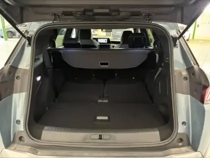 Photo 11 Peugeot 5008  Hybrid 145ch Allure e-DCS6