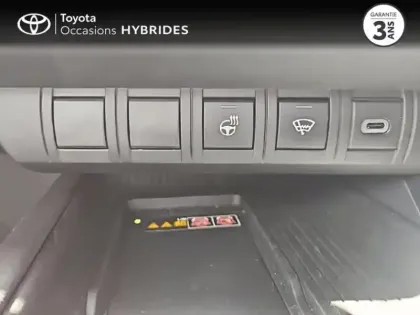 Photo 13 Toyota C-HR  2.0 Hybride Rechargeable 225ch Design MY25