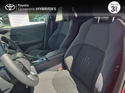 Photo 10 Toyota C-HR  2.0 Hybride Rechargeable 225ch Design MY25