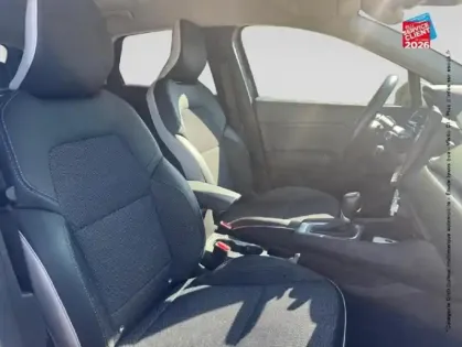 Photo 19 Renault Captur  1.5 Blue dCi 115ch Intens EDC