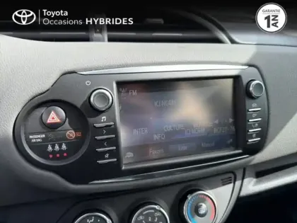 Photo 10 Toyota Yaris  110 VVT-i Ultimate CVT 5p