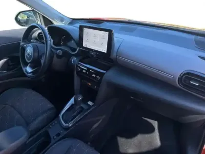 Photo 8 Toyota Yaris  Cross 116h Collection MY22