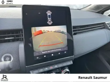 Photo 11 Renault Clio  1.6 E-Tech 145ch full hybrid esprit Alpine - 24