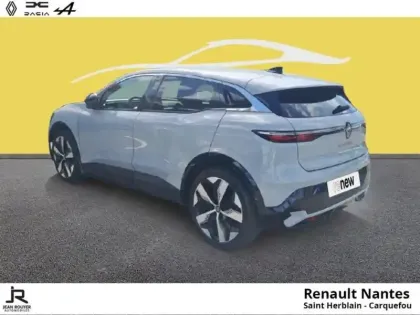 Photo 5 Renault Megane  E-Tech Electric EV60 220ch Techno super charge