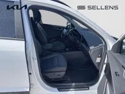 Photo 5 Kia Niro  1.6 GDi 129ch HEV Premium DCT6