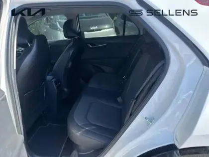 Photo 11 Kia Niro  1.6 GDi 129ch HEV Premium DCT6