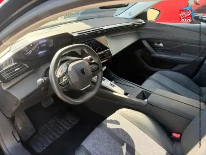 Photo 14 Peugeot 408  Hybrid 136ch Allure e-DCS6