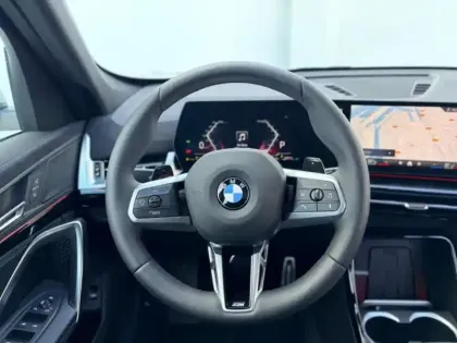 Photo 5 BMW X1  sDrive20i 170ch M Sport