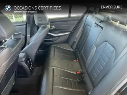 Photo 12 BMW Serie 3 Série 3 318dA 150ch M Sport