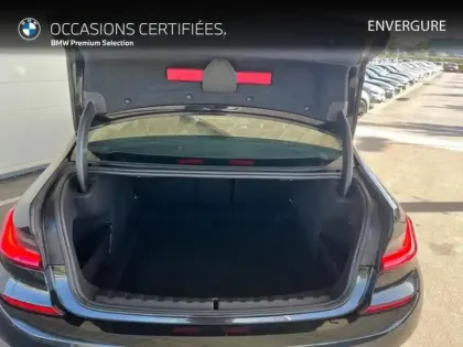 Photo 6 BMW Serie 3 Série 3 318dA 150ch M Sport