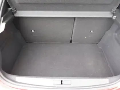 Photo 5 Peugeot 208  1.2 Hybrid 110ch GT e-DCS6