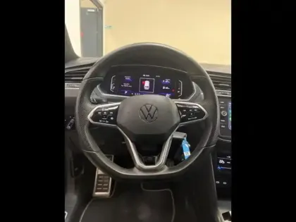 Photo 5 Volkswagen Tiguan  1.5 TSI 150ch R-Line DSG7