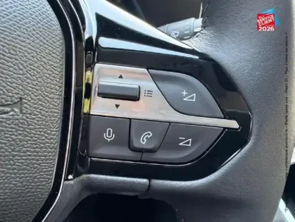 Photo 11 Peugeot 408  Hybrid 136ch Allure e-DCS6