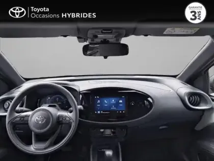 Photo 7 Toyota Aygo  X 116h Graphic