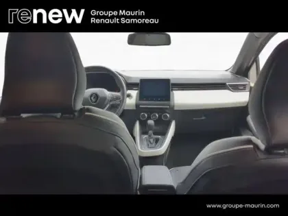 Photo 7 Renault Clio  1.6 E-Tech 145ch full hybrid Techno