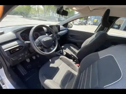 Photo 8 Dacia Sandero  1.0 ECO-G 100ch Stepway Essential