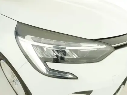 Photo 12 Renault Clio  1.6 E-Tech hybride 140ch Business -21N