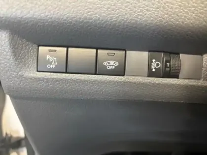 Photo 12 Peugeot Expert  Fg Standard 1.5 BlueHDi 120ch Premium Attelage Alarme Bluetooth Radar