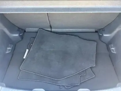 Photo 12 Toyota Yaris  120 VVT-i Dynamic Business 5p MC24