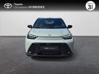 Photo 14 Toyota Aygo  X 116h Graphic