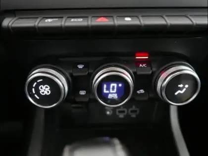 Photo 13 Renault Arkana  1.3 TCe mild hybrid 140ch Evolution EDC -22