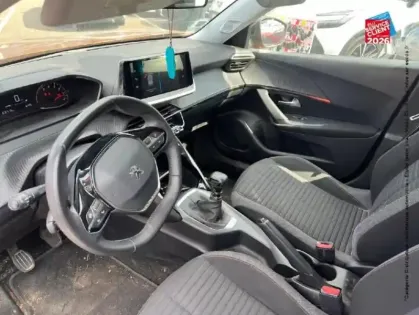 Photo 14 Peugeot 2008  1.5 BlueHDi 110ch S&S Active