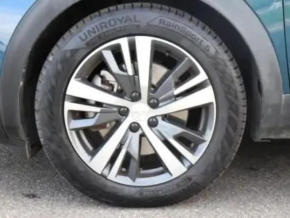 Photo 10 Peugeot 3008  HYBRID 225ch Allure e-EAT8