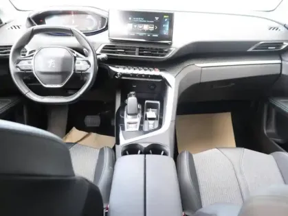 Photo 8 Peugeot 3008  HYBRID 225ch Allure e-EAT8