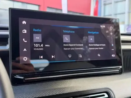 Photo 10 Citroën C3  1.2 Turbo 100ch MAX