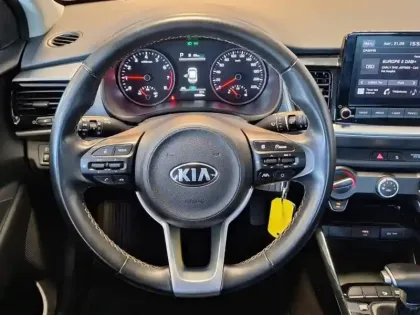 Photo 15 Kia Stonic  1.0 T-GDi 120ch MHEV Active DCT7