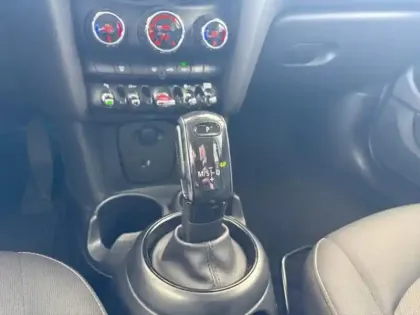 Photo 9 Mini Mini  5 Portes Cooper 136ch Chili BVA7