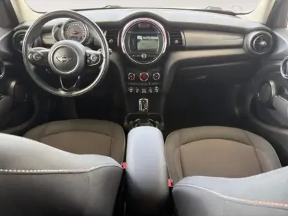 Photo 8 Mini Mini  5 Portes Cooper 136ch Chili BVA7