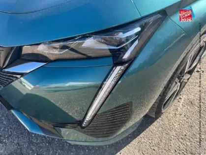 Photo 11 Peugeot 308  SW PHEV 180ch GT e-EAT8