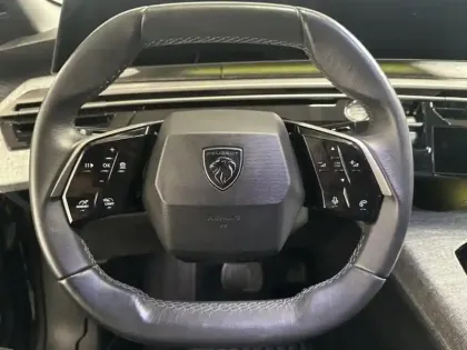 Photo 14 Peugeot 3008  1.2 Hybrid 136ch Allure e-DCS6