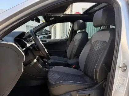 Photo 9 Volkswagen Tiguan  2.0 TDI 150ch R-Line DSG7