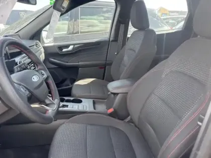 Photo 9 Ford Kuga  2.5 Duratec 190 ch FHEV E85 ST-Line BVA