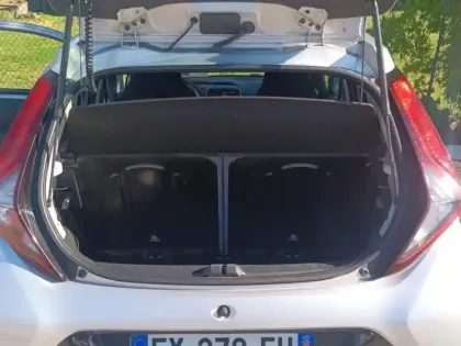 Photo 12 Toyota Aygo  1.0 VVT-i 72ch x-play 5p MY20