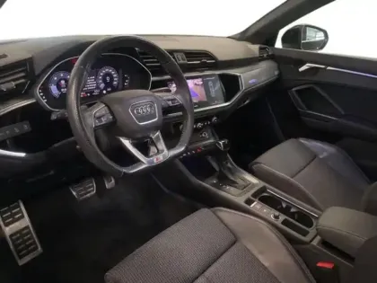 Photo 8 Audi Q3 35 TDI 150 ch S tronic 7 S line