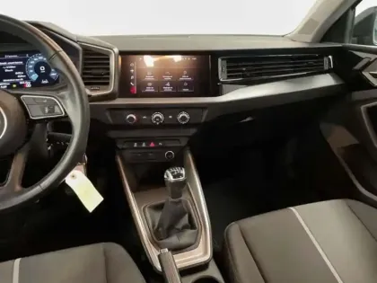 Photo 9 Audi A1 CITYCARVER 25 TFSI 95 ch BVM5 Design