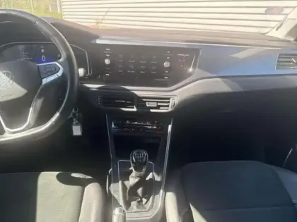 Photo 9 Volkswagen Polo 1.0 TSI 95 S&S BVM5 Style