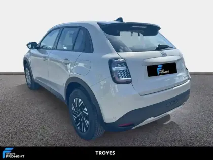 Photo 6 Fiat 600 T-Gen 3 1.2 Hybrid 110ch eDCT6