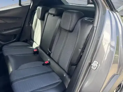 Photo 22 Peugeot 2008  PureTech 100 S&S BVM6 Allure Pack