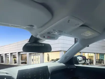 Photo 27 Peugeot 2008  PureTech 100 S&S BVM6 Allure Pack