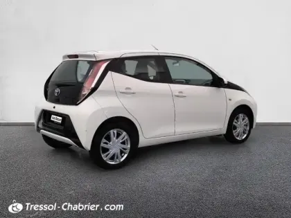 Photo 27 Toyota Aygo  1.0 VVT-i x-play