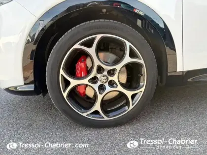 Photo 14 Alfa Romeo Tonale  1.5 Ibrida 160 ch VGT TCT7 Veloce