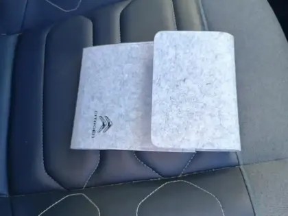 Photo 15 Citroën C4  BlueHDi 130 S&S EAT8 Shine