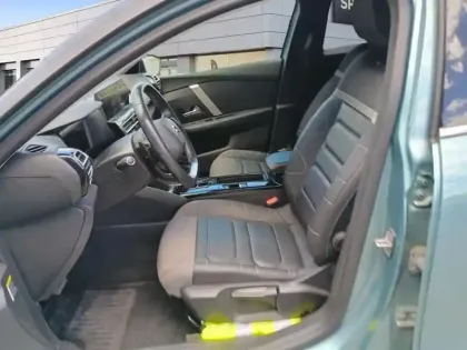 Photo 8 Citroën C4  BlueHDi 130 S&S EAT8 Shine