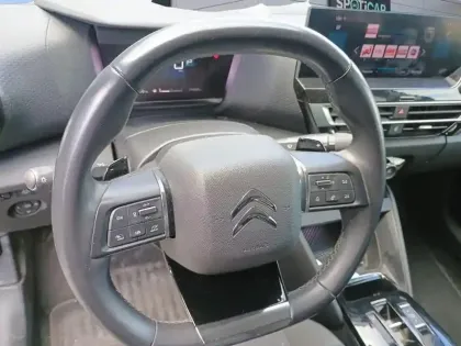 Photo 11 Citroën C4  BlueHDi 130 S&S EAT8 Shine