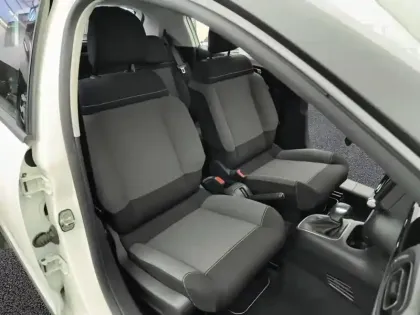 Photo 8 Citroën C3  PureTech 110 S&S EAT6 Shine Business